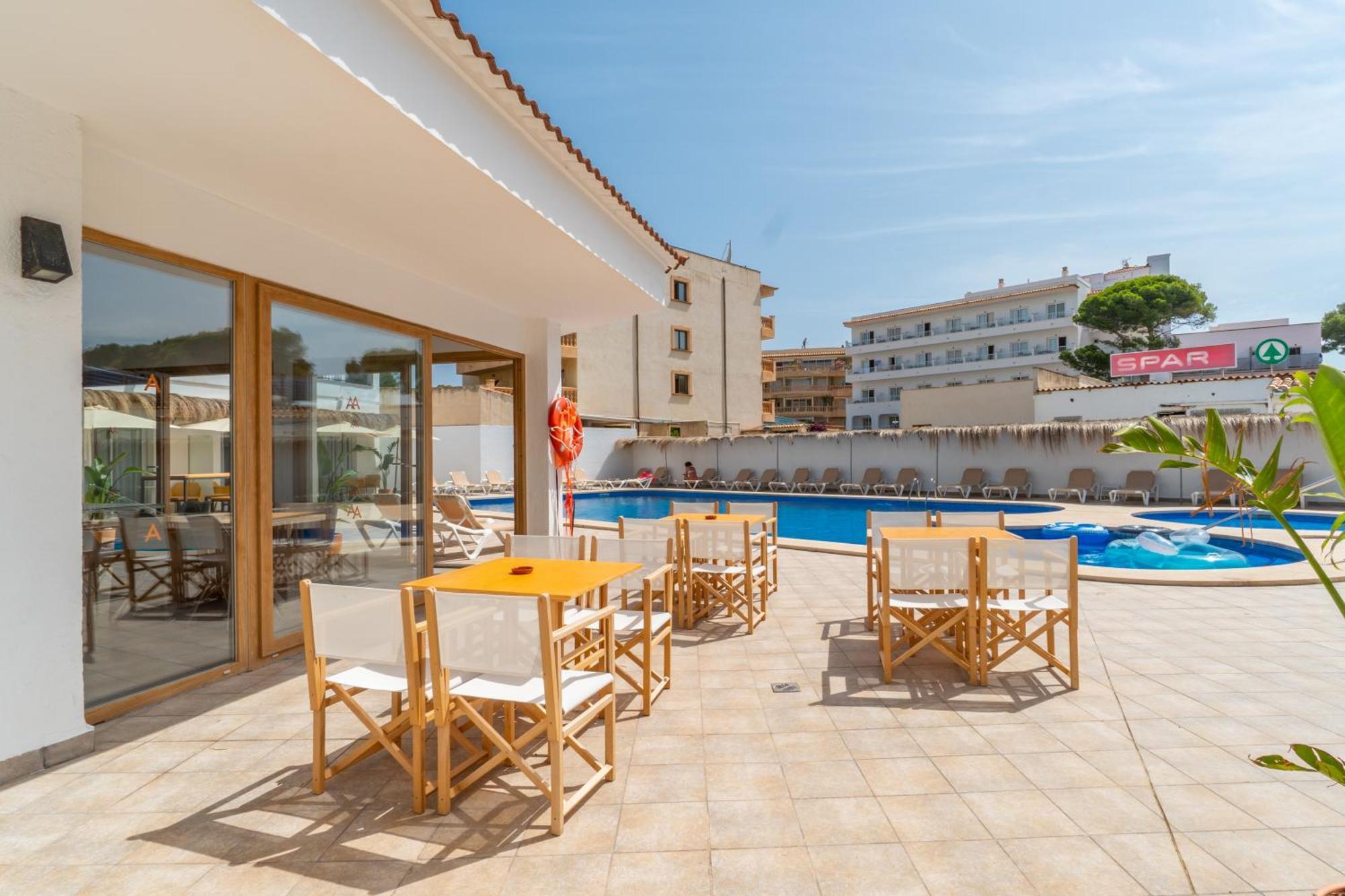 Hostal Alcina Cala Ratjada  Exterior foto