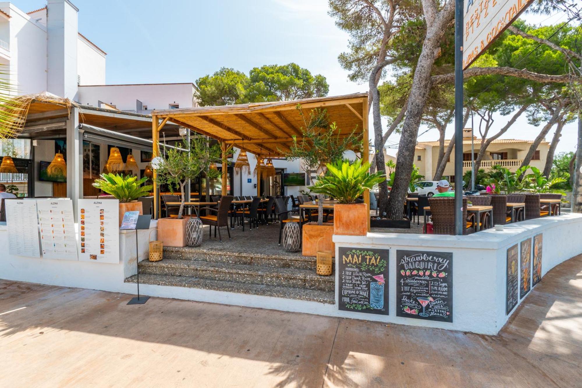 Hostal Alcina Cala Ratjada  Exterior foto