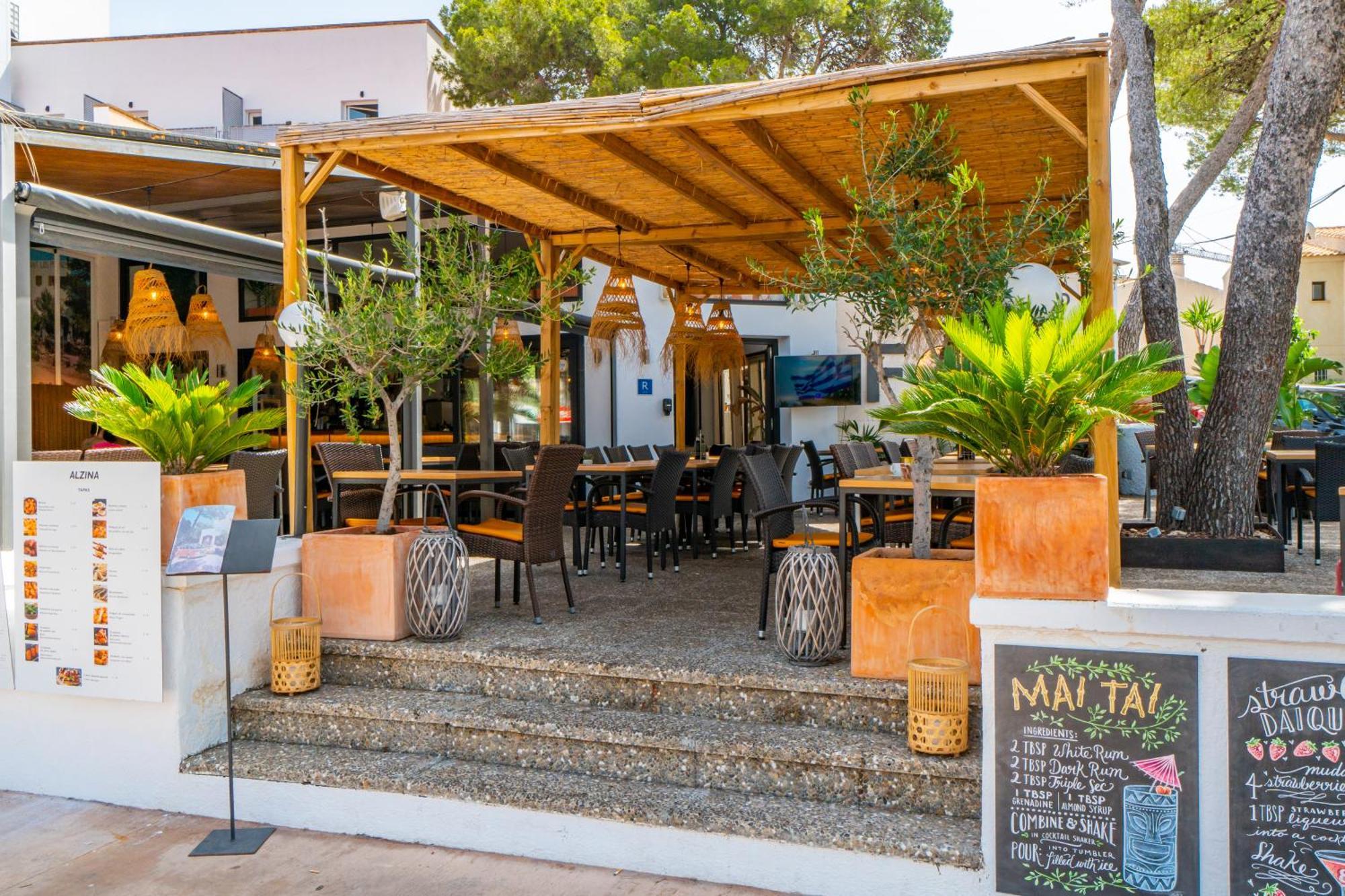 Hostal Alcina Cala Ratjada  Exterior foto