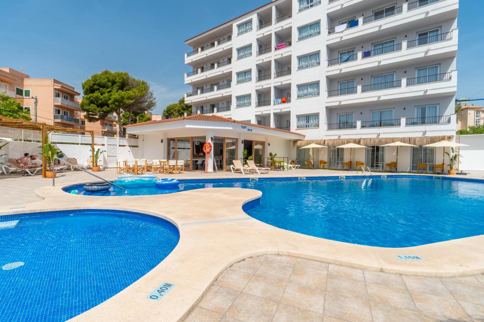 Hostal Alcina Cala Ratjada  Exterior foto